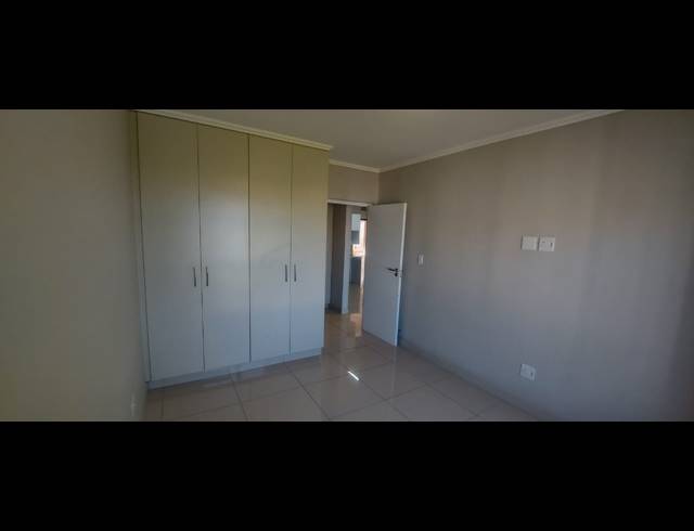 1 BEDROOM SECTIONAL TITLE FOR SALE IN UMHLANGA RIDGE